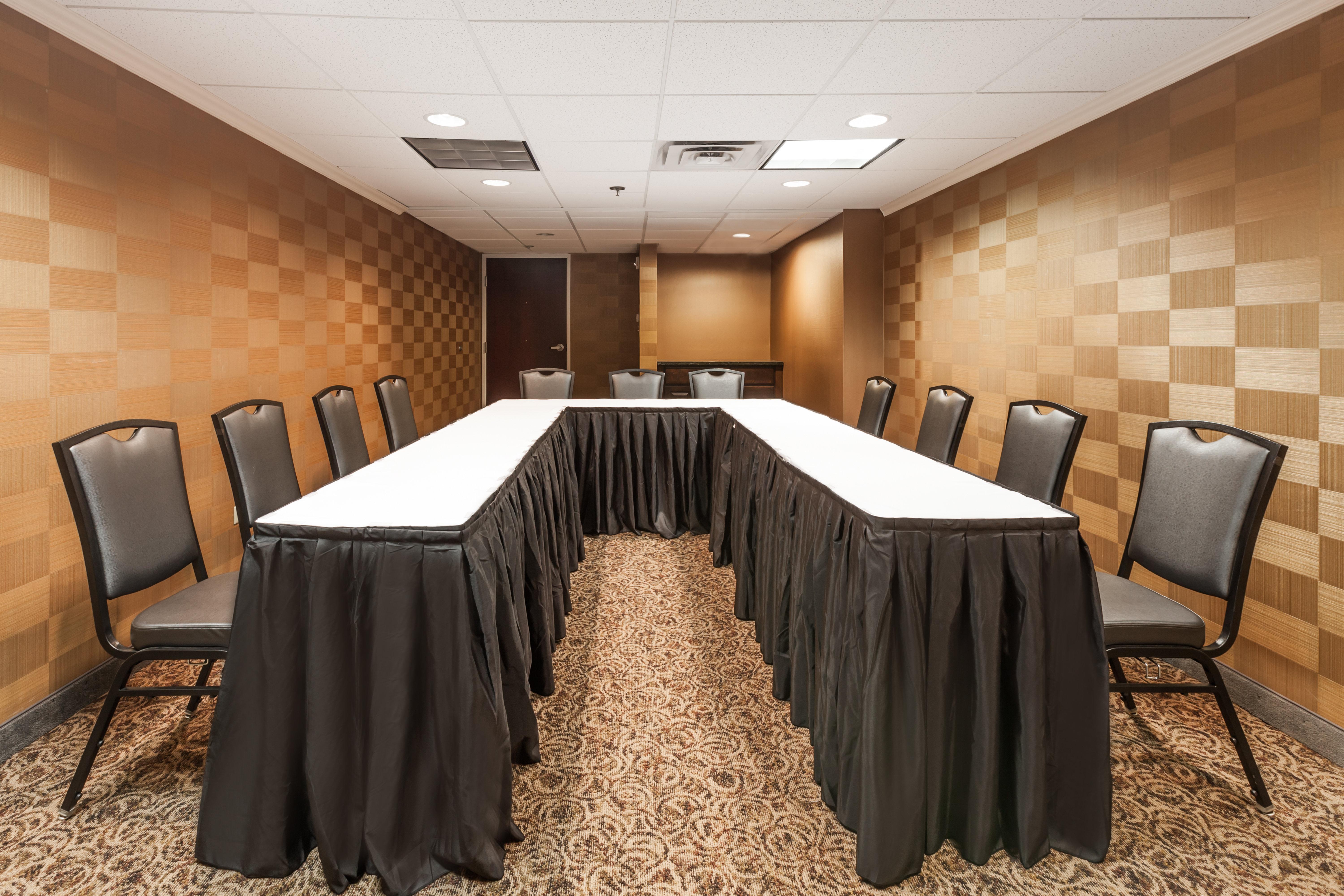 Holiday Inn Hotel & Suites Oklahoma City North By Ihg מראה חיצוני תמונה