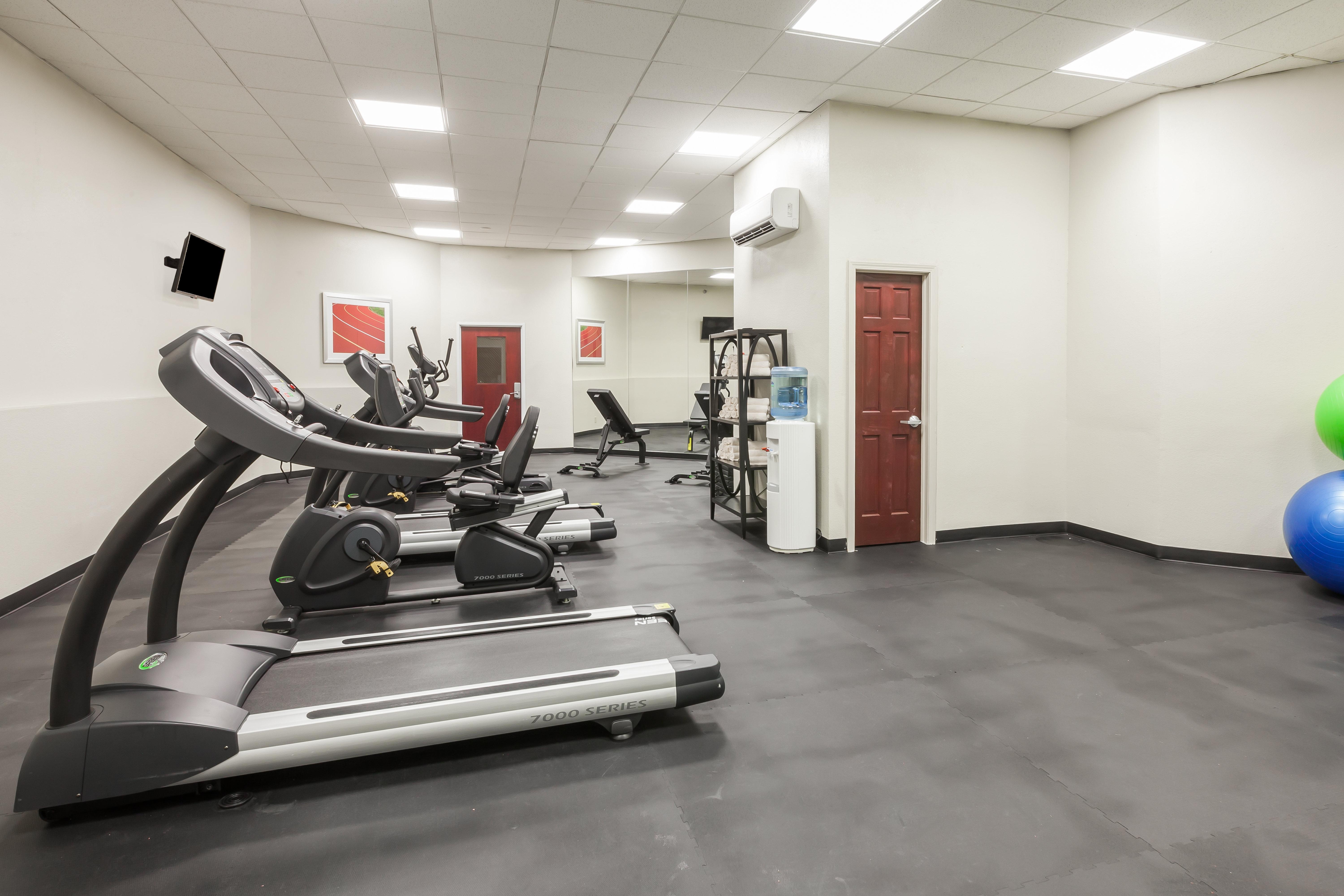 Holiday Inn Hotel & Suites Oklahoma City North By Ihg מראה חיצוני תמונה