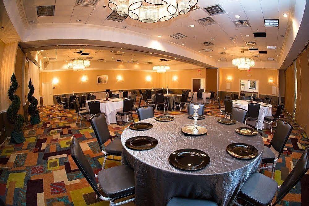Holiday Inn Hotel & Suites Oklahoma City North By Ihg מראה חיצוני תמונה